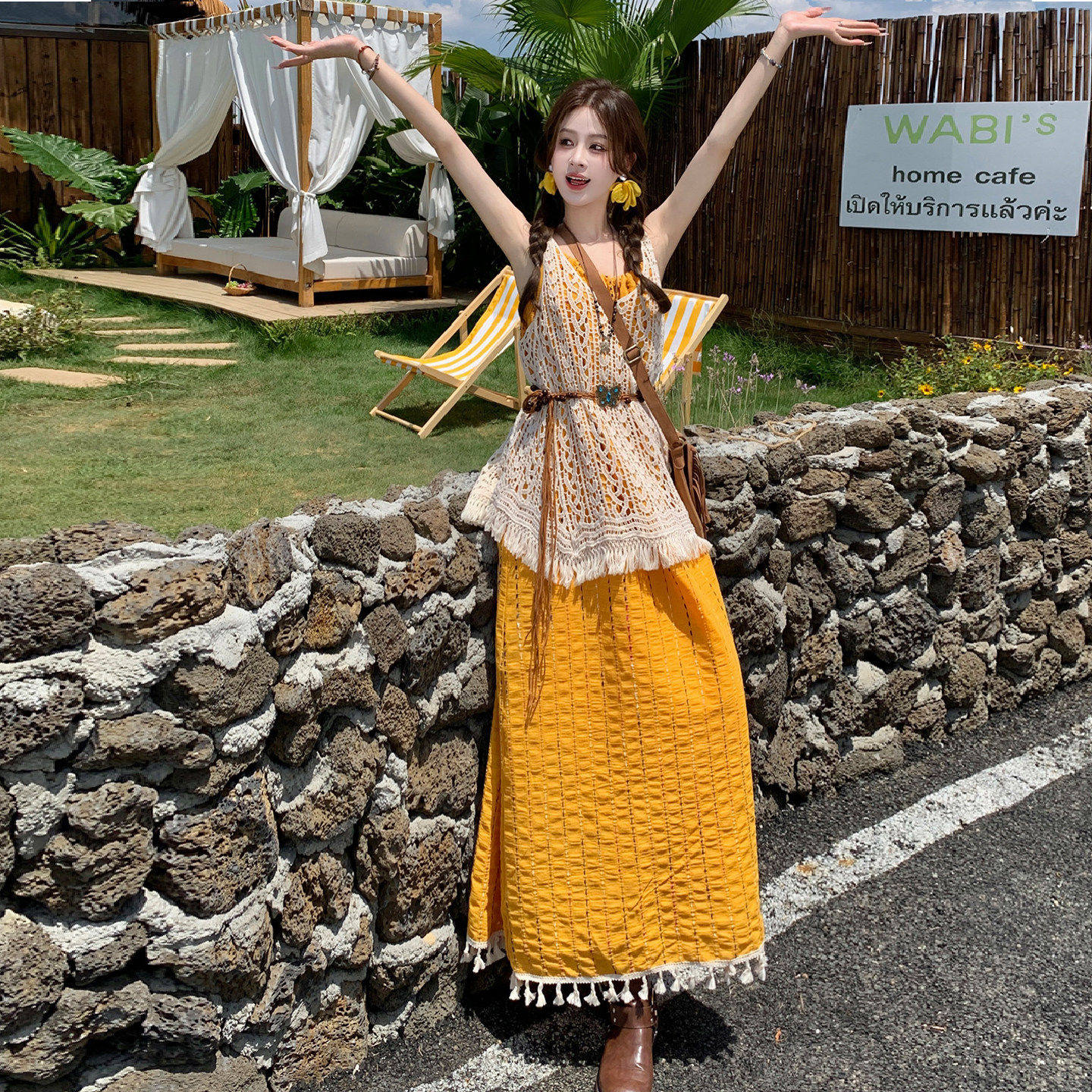 三亚旅游穿搭女装流苏吊带长裙海边度假连衣裙配镂空罩衫两件套夏