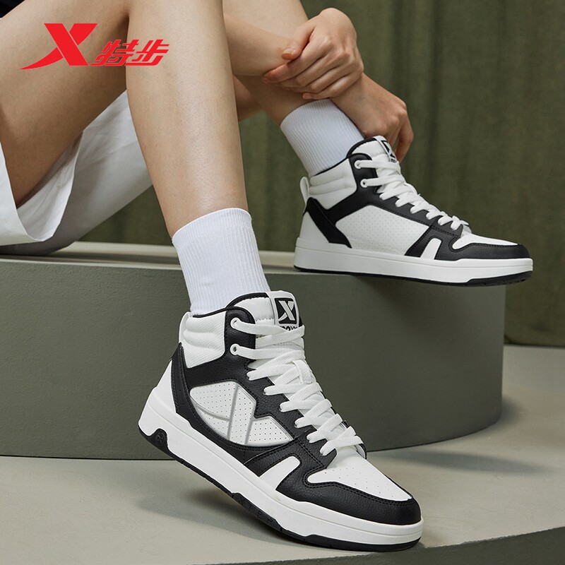 特步maxx-lite|高帮板鞋女2026冬季保暖百搭运动鞋革面