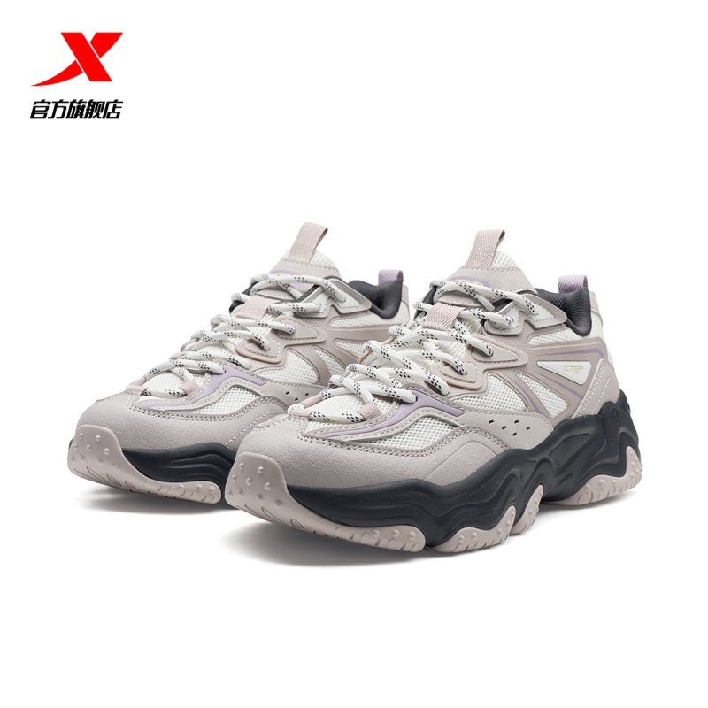 特步火山V2女鞋秋冬网面透气复古运动鞋休闲鞋老爹鞋975318320016