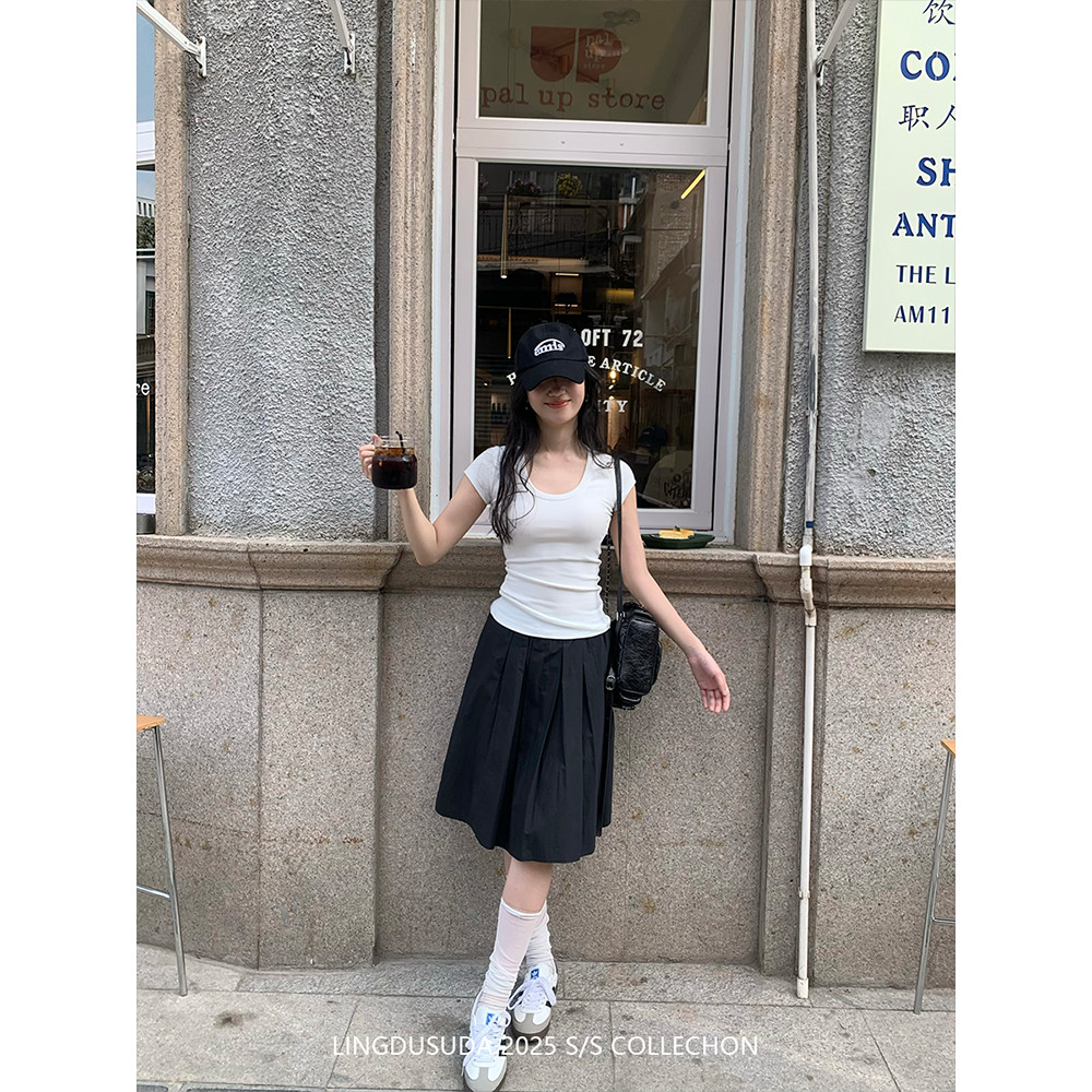 零度苏打 休闲松紧腰半身裙短裙女2025夏季新款百搭显瘦中裙伞裙
