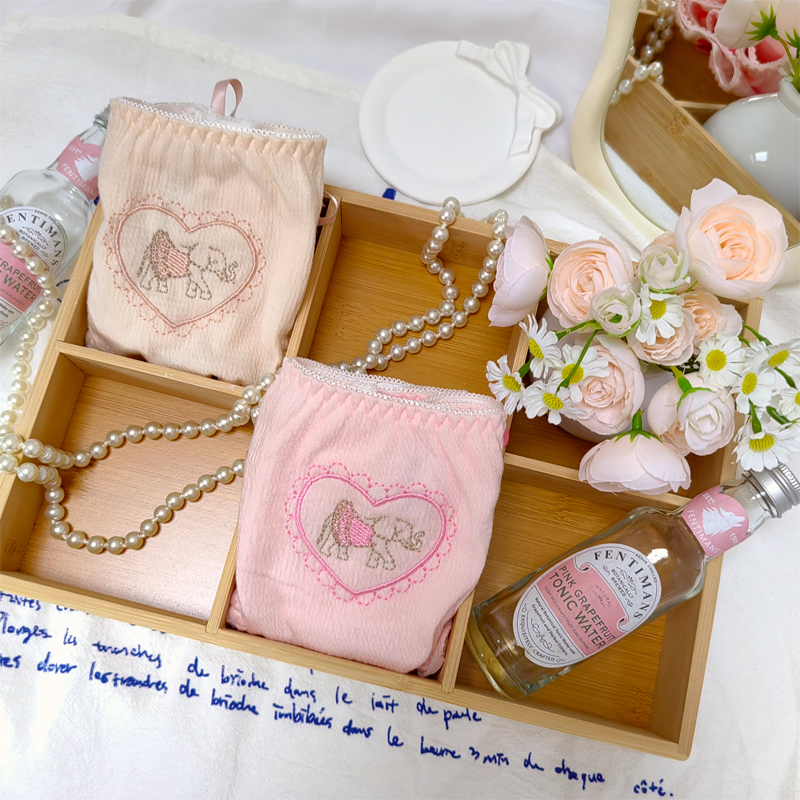 2025新款可爱小象刺绣弹力少女内裤透气甜美纯棉三角裤女