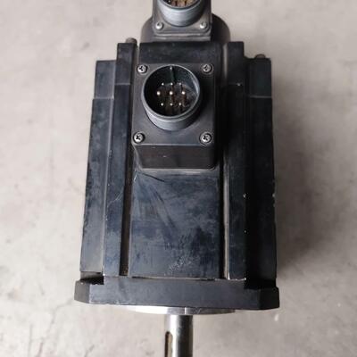 工厂拆机伺服电机MHME152GCH功率1.5kw带刹车