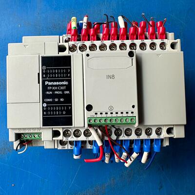 AFPXH30T-F带扩展出售 拆机件成色如图所示。