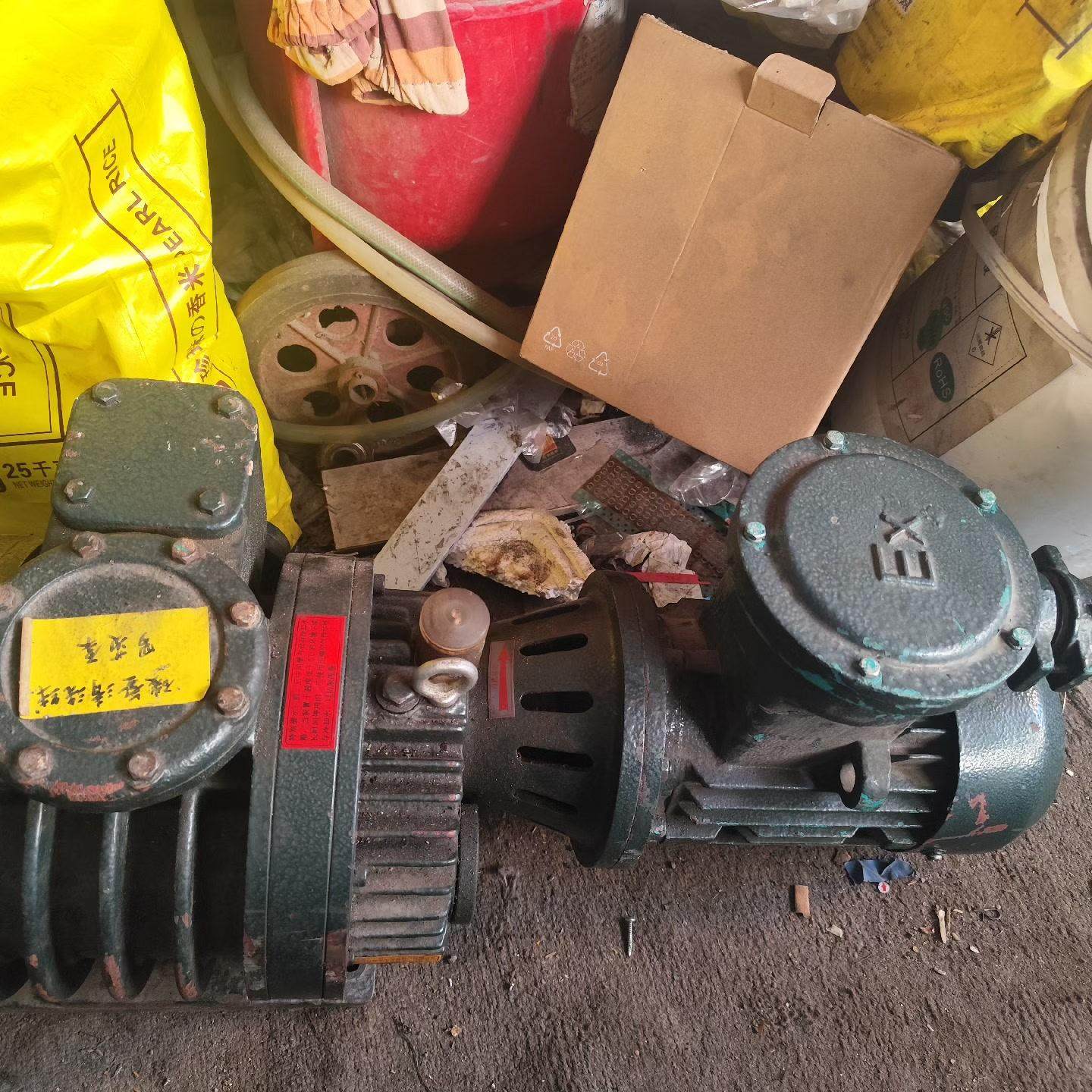 拆机上海萃蔓罗茨泵