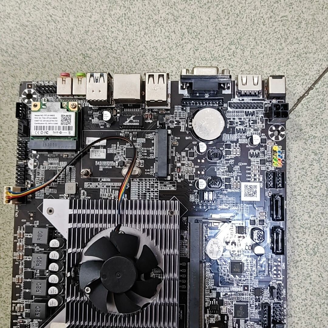 有一片拆机的A6-6310，成色好功能正常使用实物图，发货时