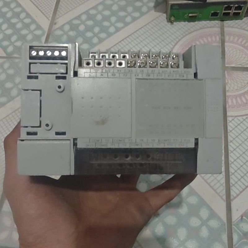 拆机 PLC维控LX3V-1412MR-A 包测