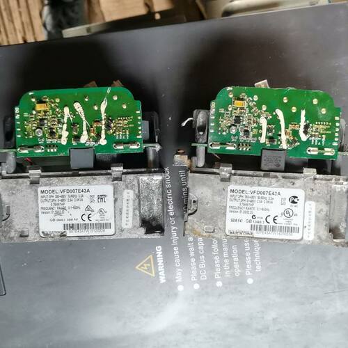 台达变频器VFD007E43A主体配件两台 现货实图