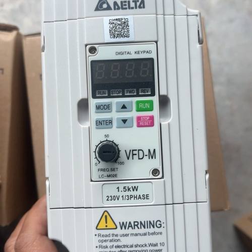 台达VFD-M变频器VFD015M21A ／1.5KW