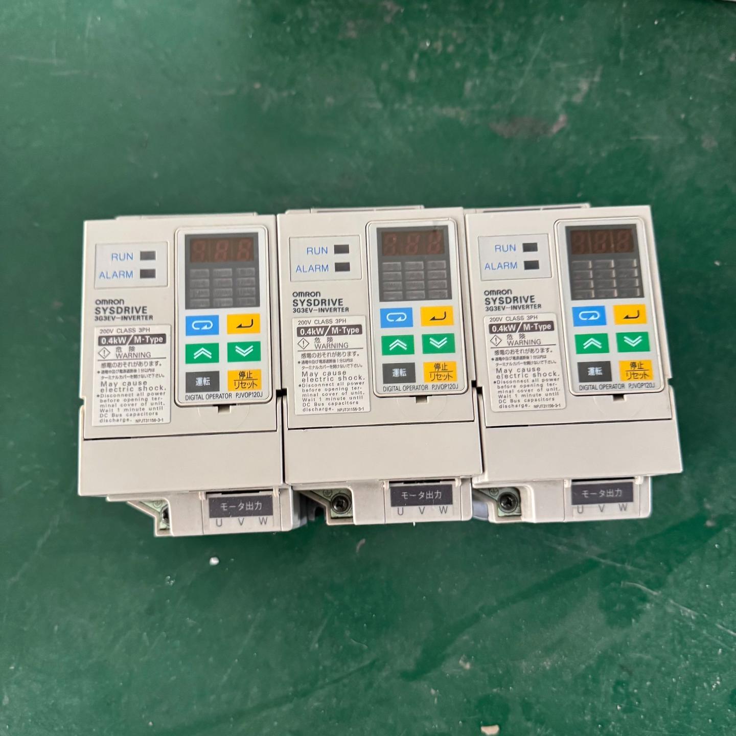 变频器3G3EV-A2004M 0.4KW 220