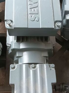 SEW减速机 SA47 DRS71S4 速比71:75功率0