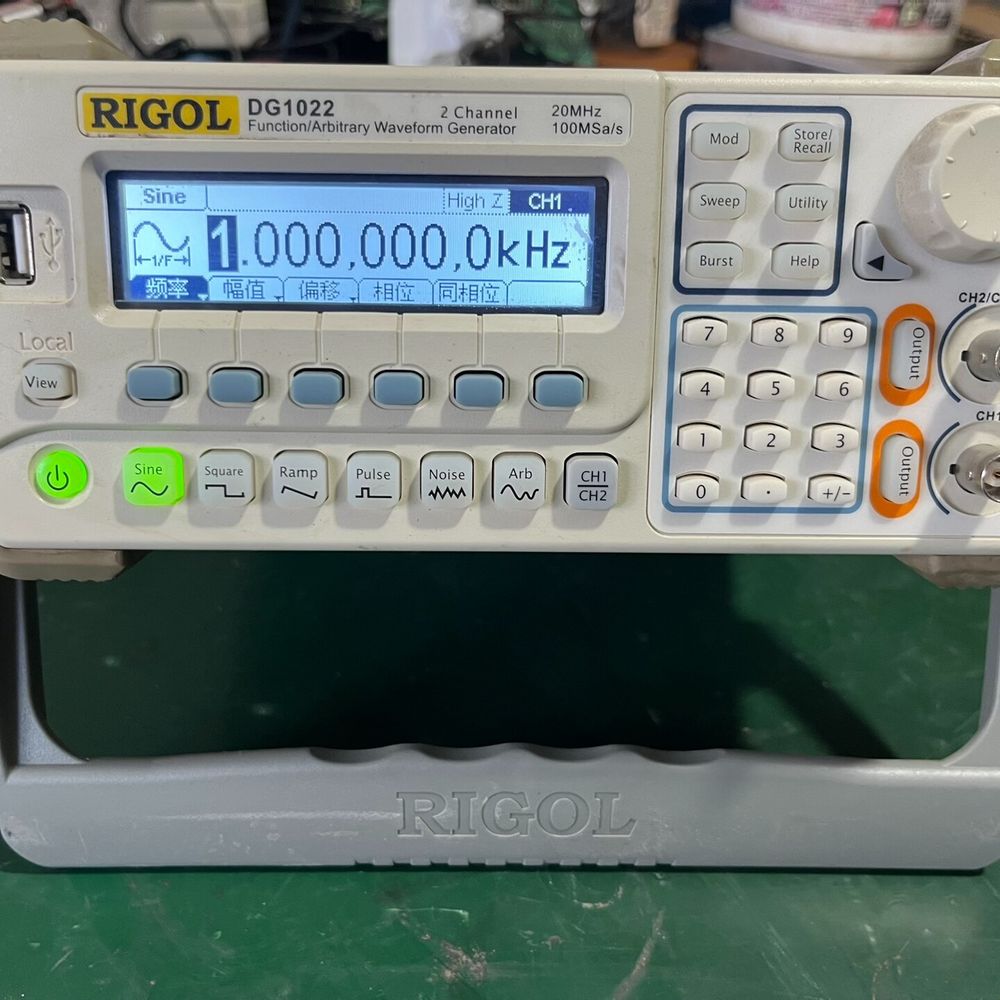 普源DG1022U双通道函数/任意波形发生器 20MHz高图片