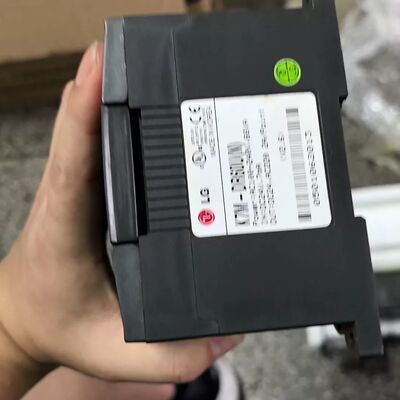 LGPLC-K7M-DR60U（N）控制器带 包好。