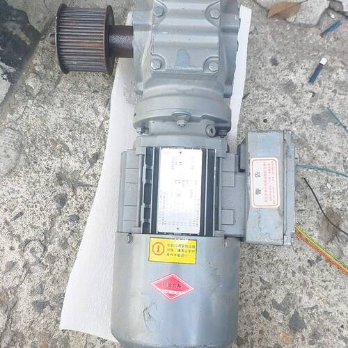 SEW赛威电机SA47 DT71D4