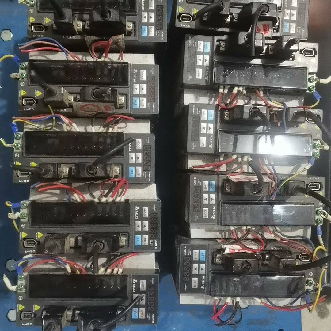 台达750W伺服驱动器ASD-B2-0721-B 实物图 拆