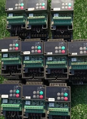 变频器 FVR0.2E11S-2  功能正常 品相如图