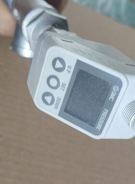 压力开关 ISE77G-02-L2 带显示 拆机件