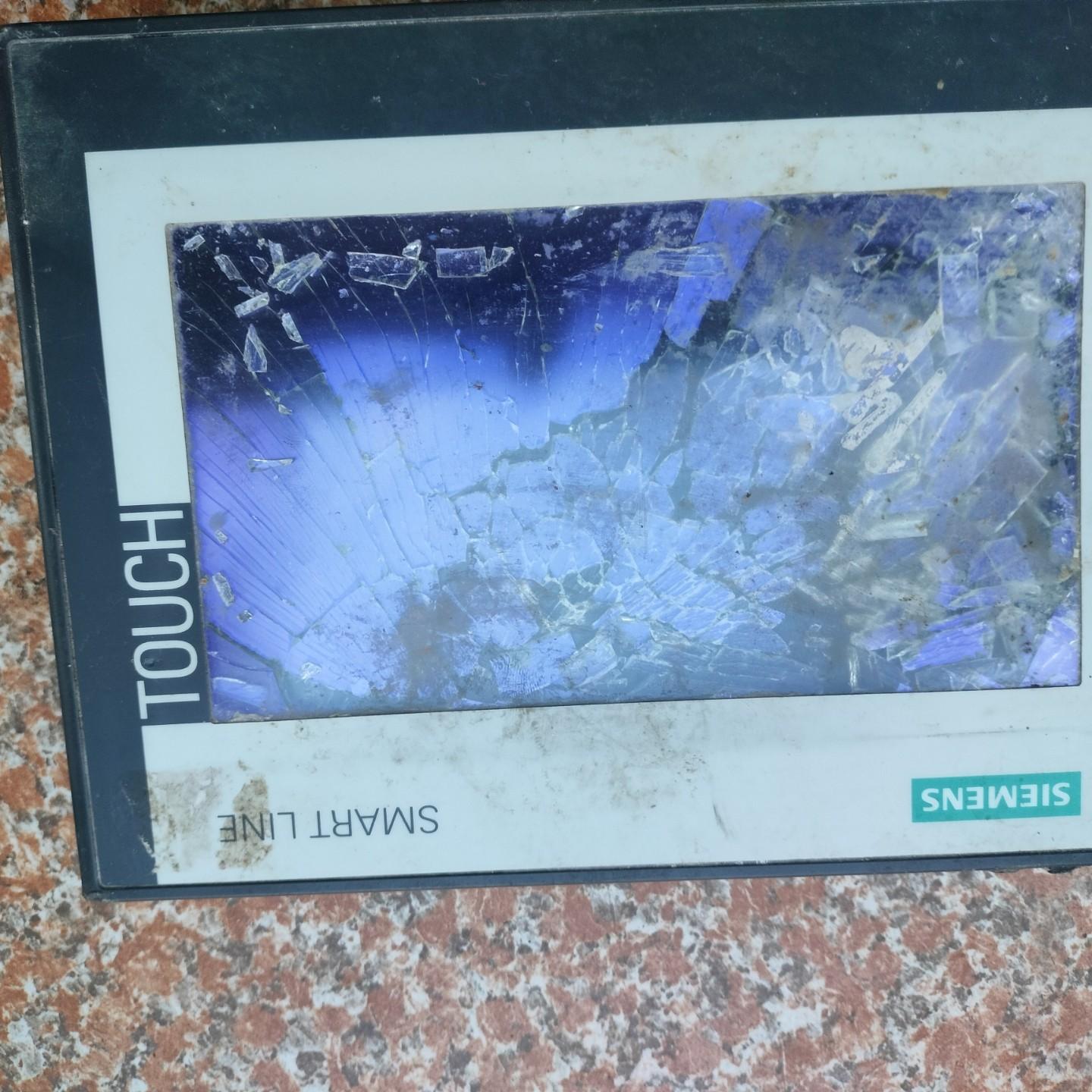 SMART触摸屏 型号6AV6 648-0CC11-3