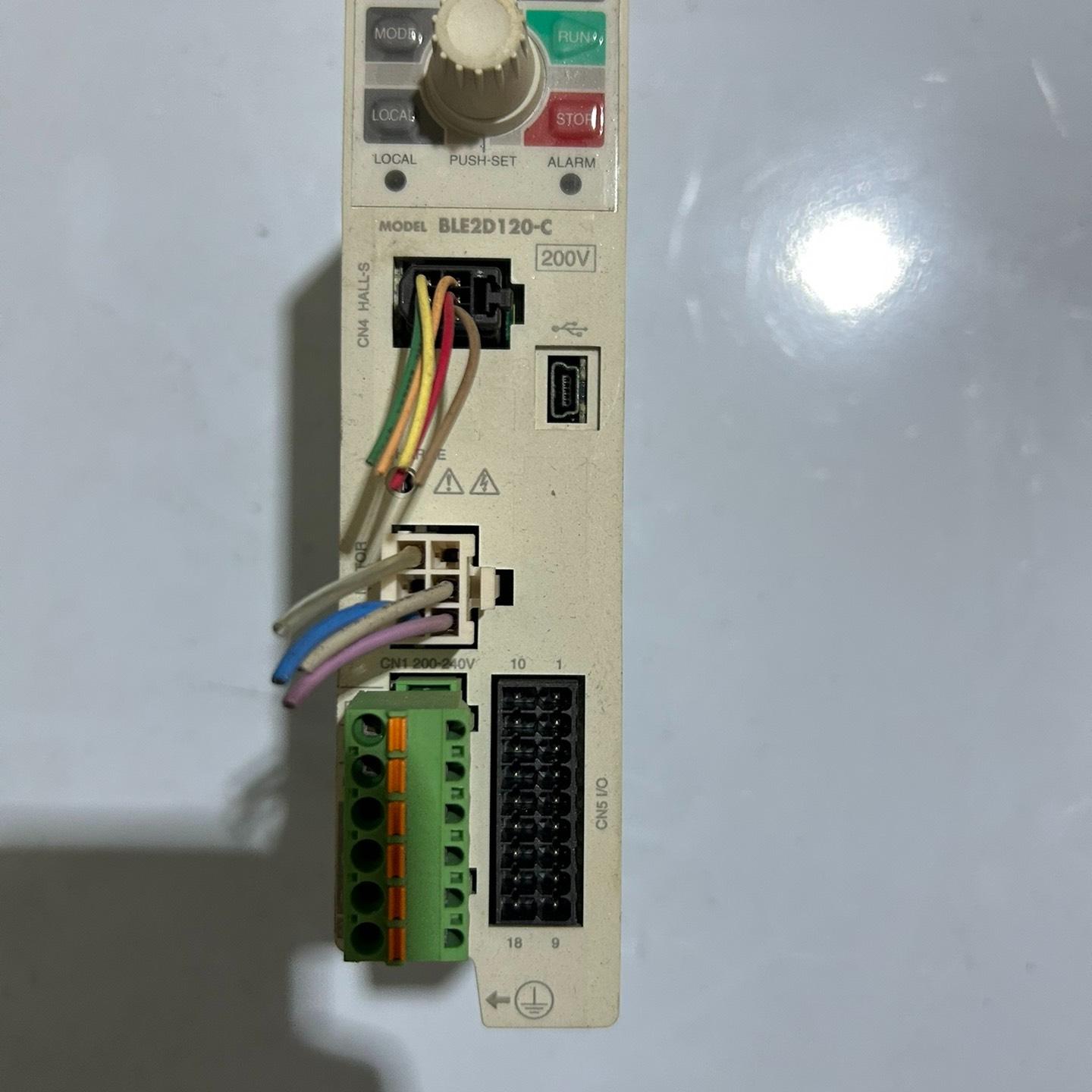 东方马达调速驱动器 BLE2D120-C 日本 实物