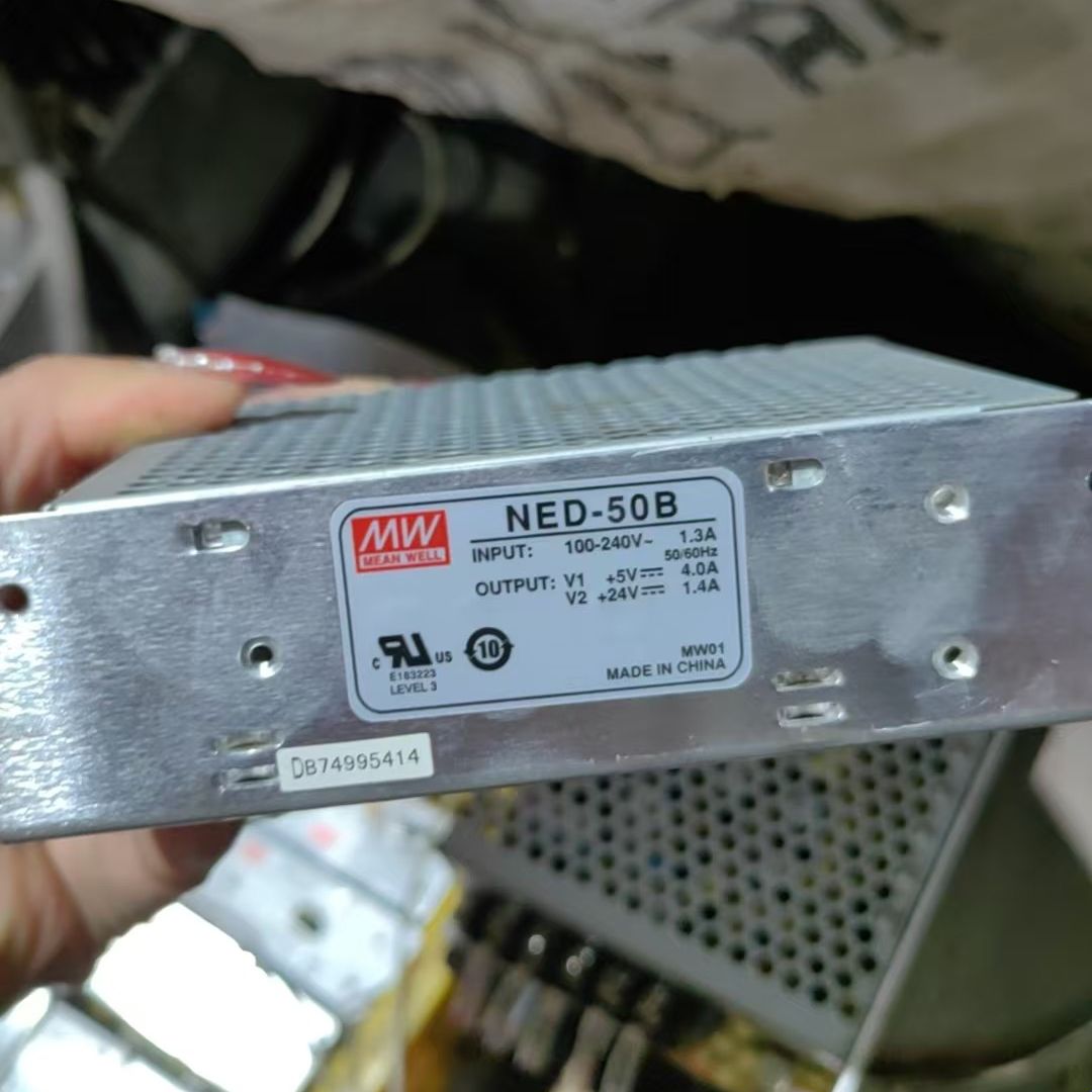 出明纬NED-50B开关电源 输入电压AC100～240
