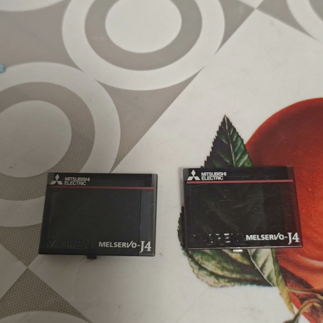 J4 伺服驱动器 盖子 只是盖子…成色如图