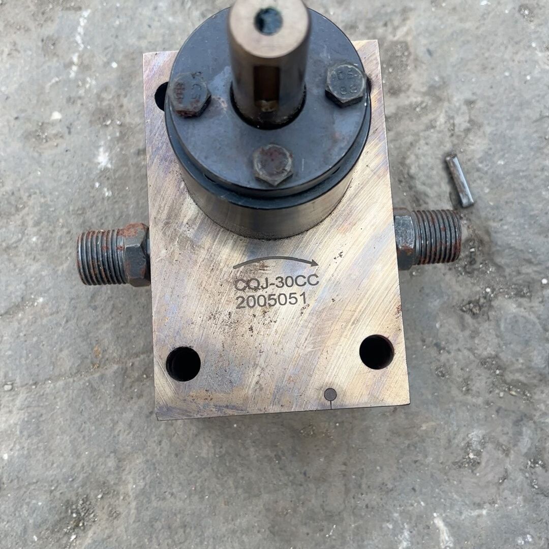 30CC计量泵 工程剩余 未用。五台、、非质量问