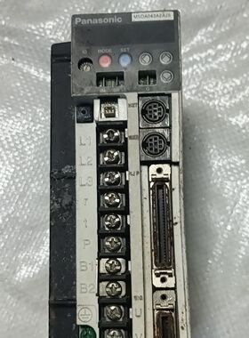 伺服驱动器MSDA043A2A26 400W实物拍摄