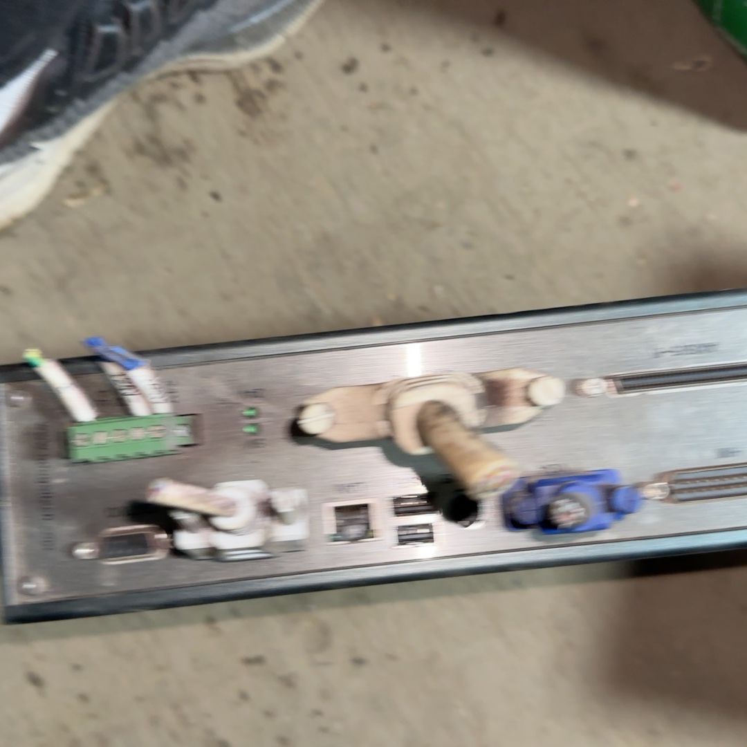 固高控制器GUC-400-TPG-M01-L2-F4G/一体