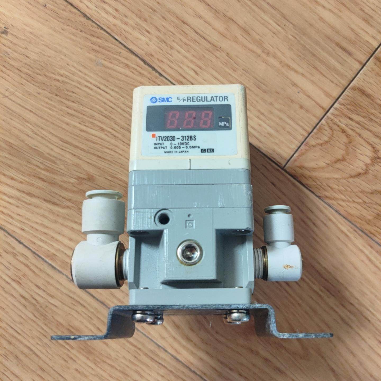 比例阀 ITV2030-312BS 成色如图 功能正