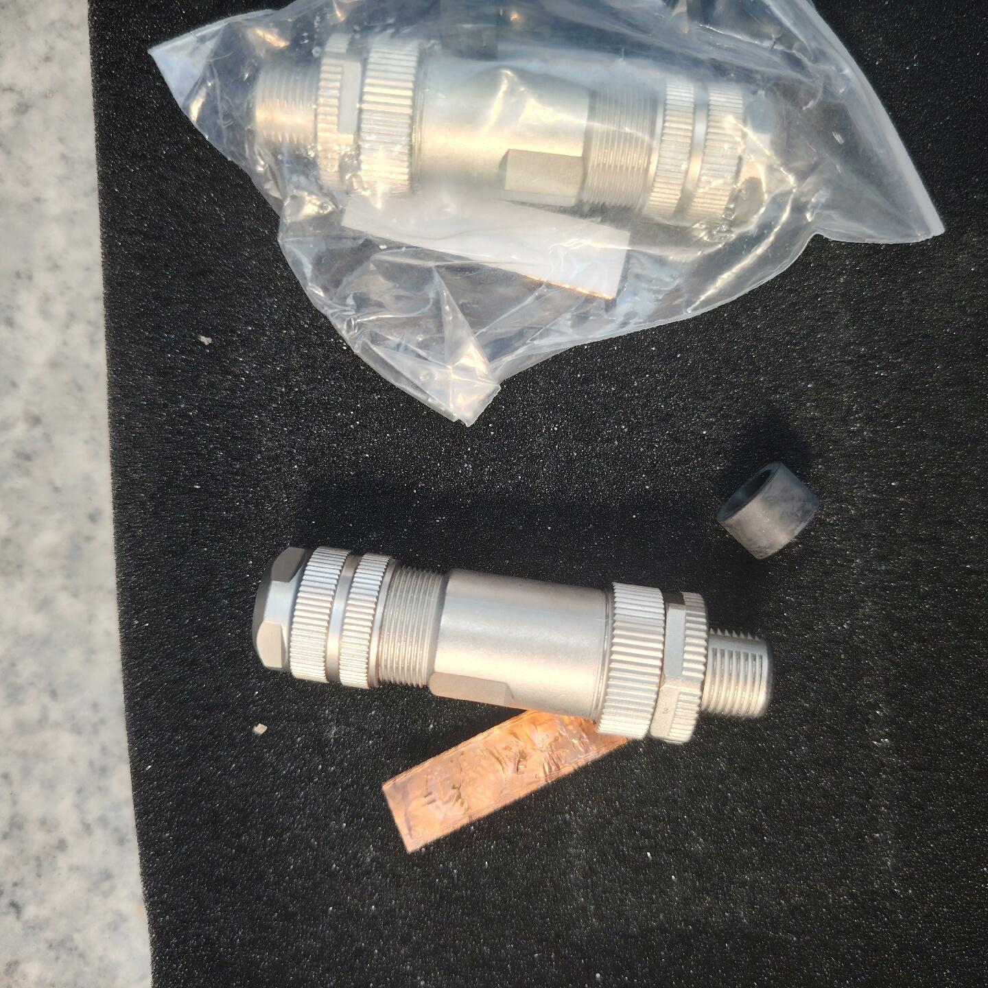 兴连威 项目余货 PROFINET接头 型号：M12D-