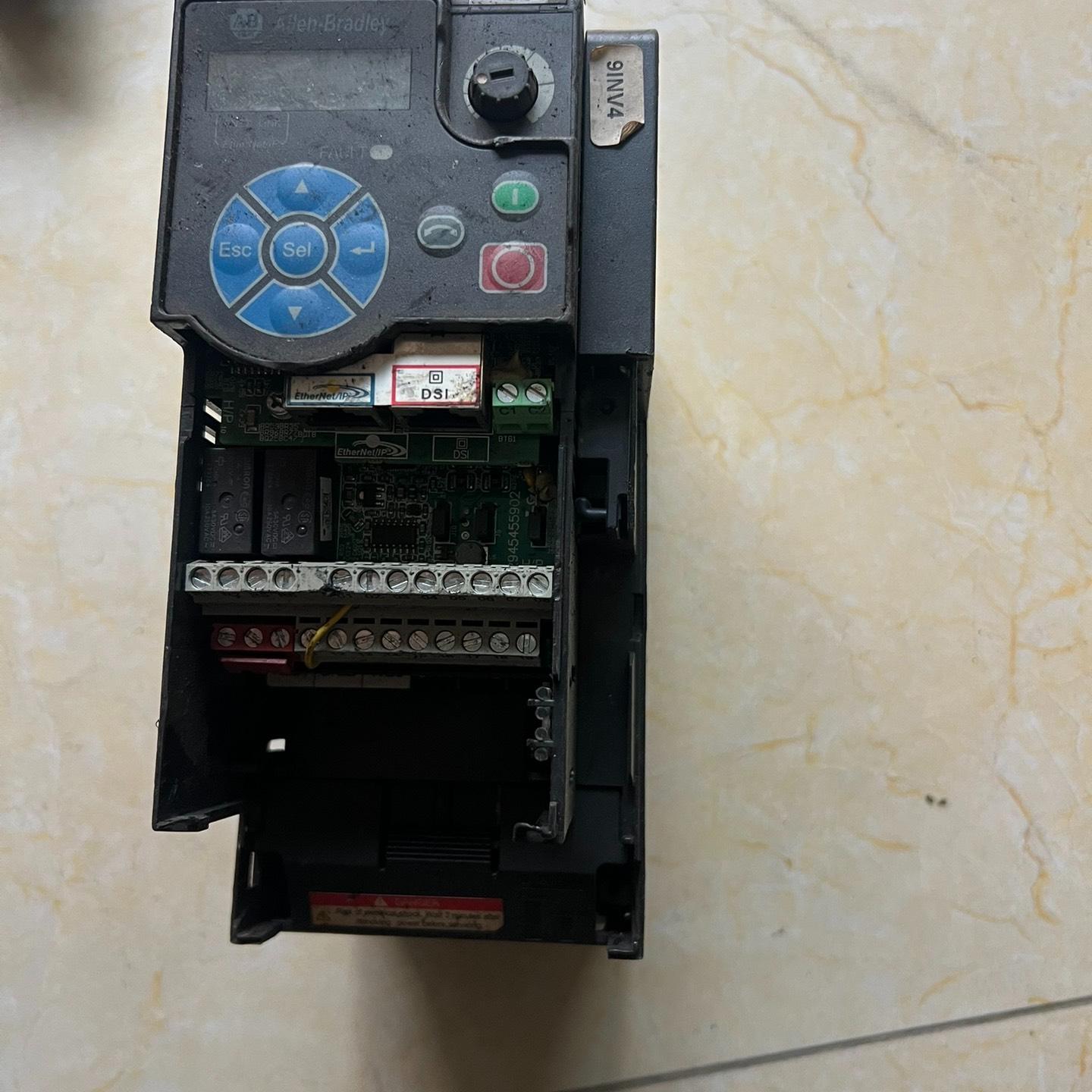 25B-D4P0N104 AB罗克韦尔变频器