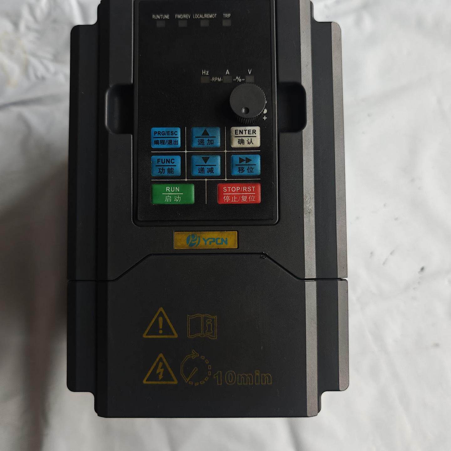 上海月普电气变频器ypbp680