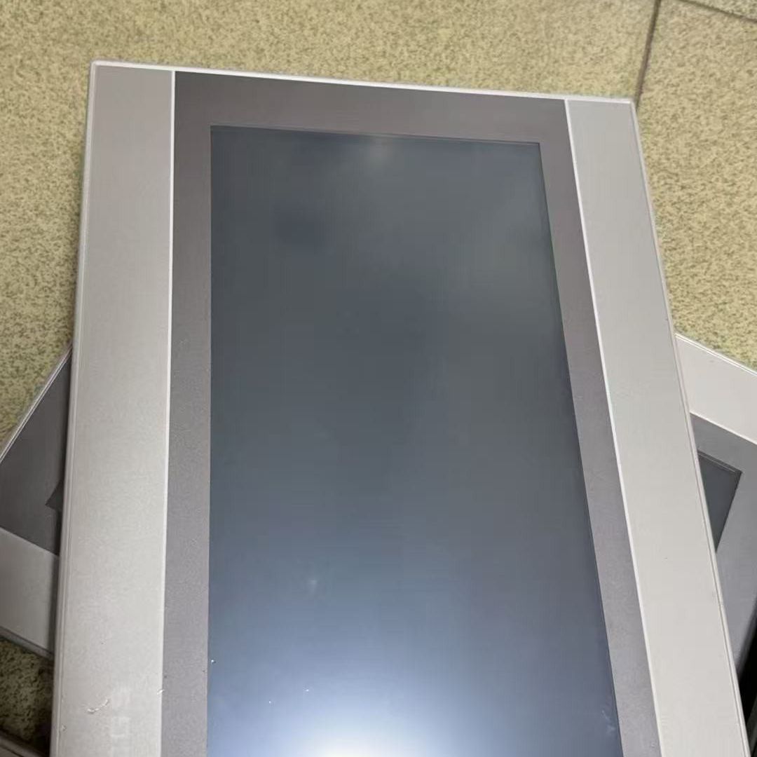 出售昆仑通态触摸屏 MCGSTpc TPC1071Gi 10