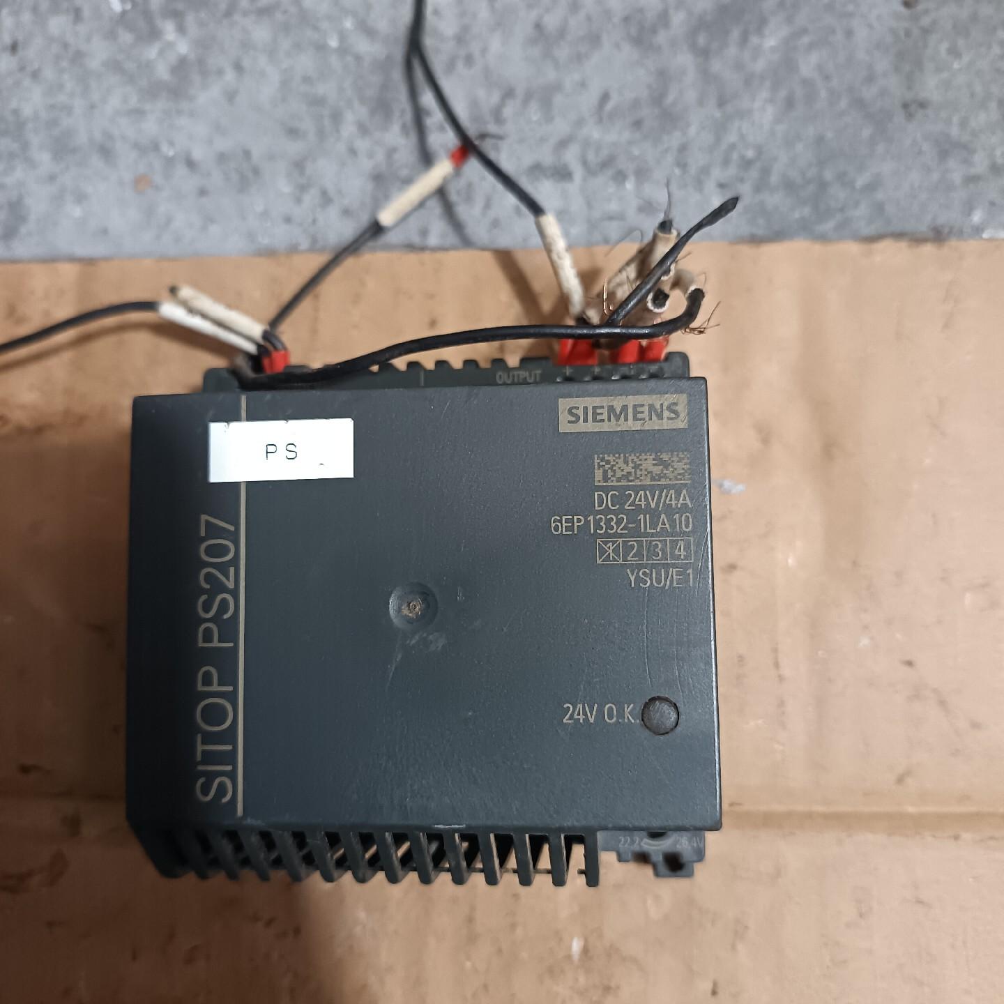 电源模块 6EP1332-1LA10 如图所示 拆机实