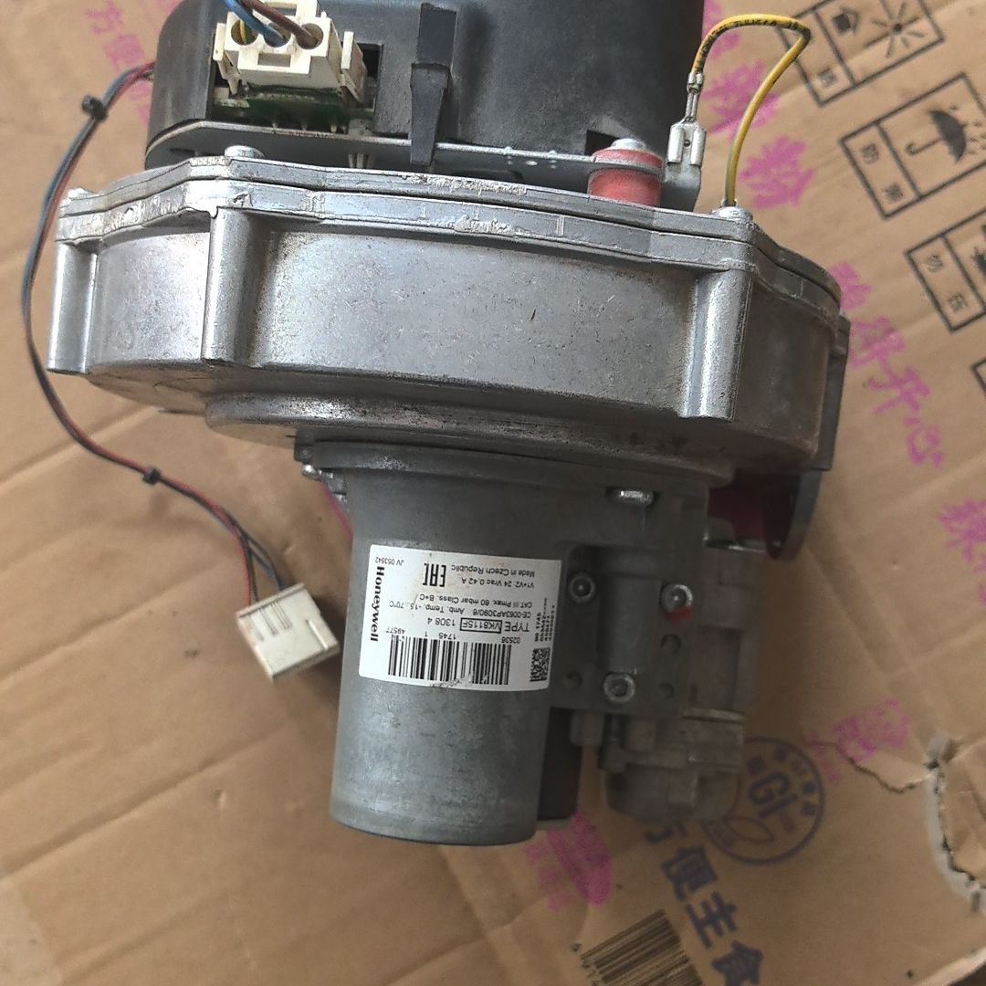 德国EBMPAPST风机 型号RG148/1200-3633