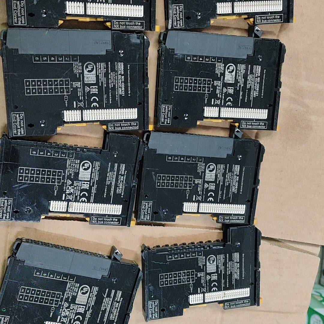 NX-OD5121数字输出模块 一共8个 7个21年