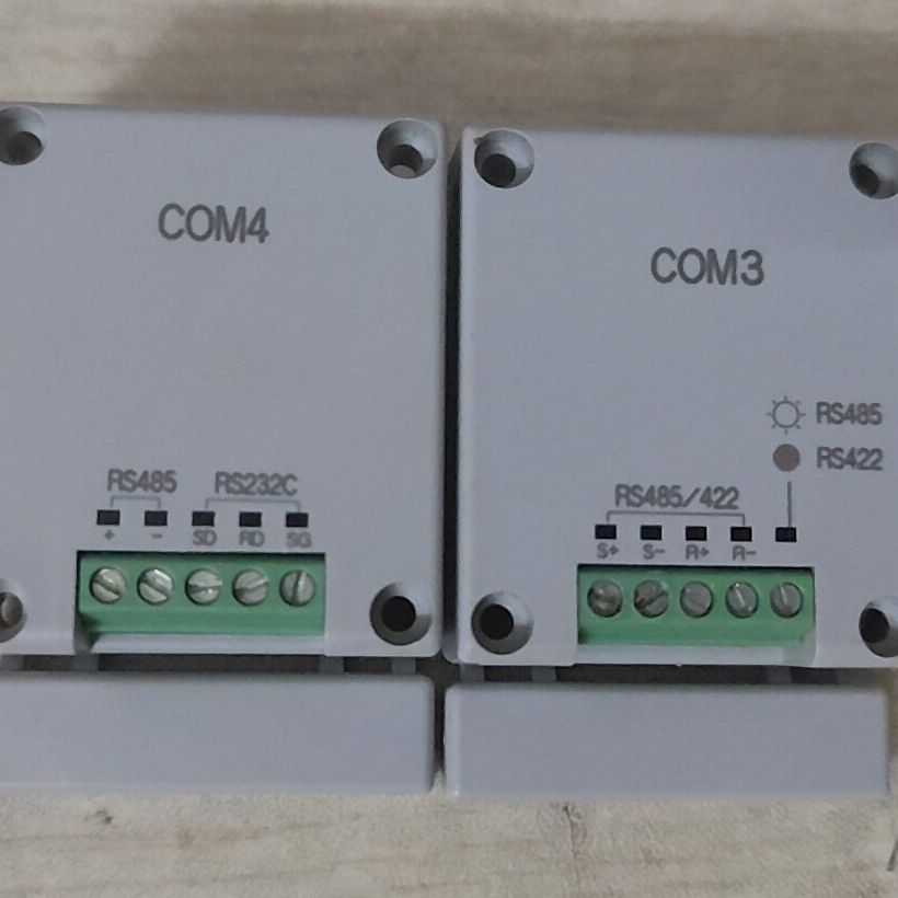 通讯模块AFPX-COM3只有了 COM4 成色