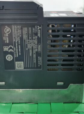 变频器FR-CS84-012-60 拆机 三相输入输