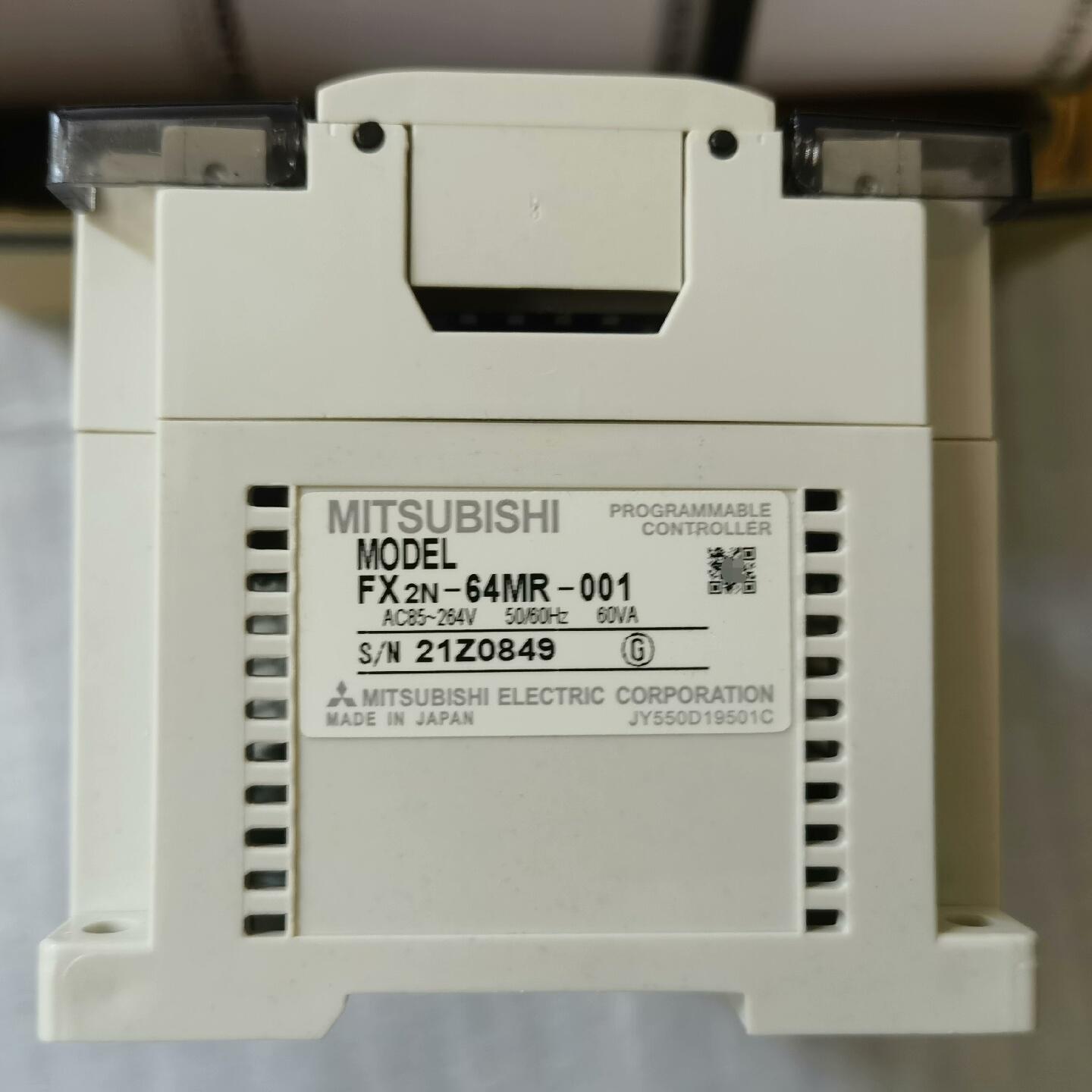 PLC FX2N-64MR-001