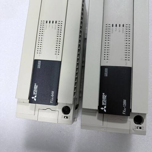 PLC主机 型号FX3U-64MR/ES-A