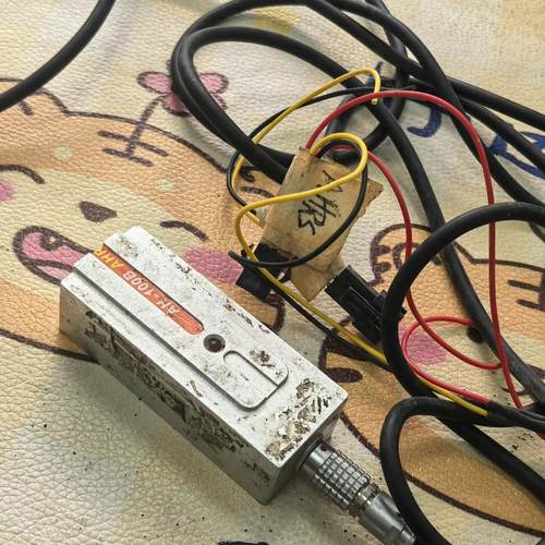 AH-100B接近开关 带线材 输入DC24V 输出信号线齐