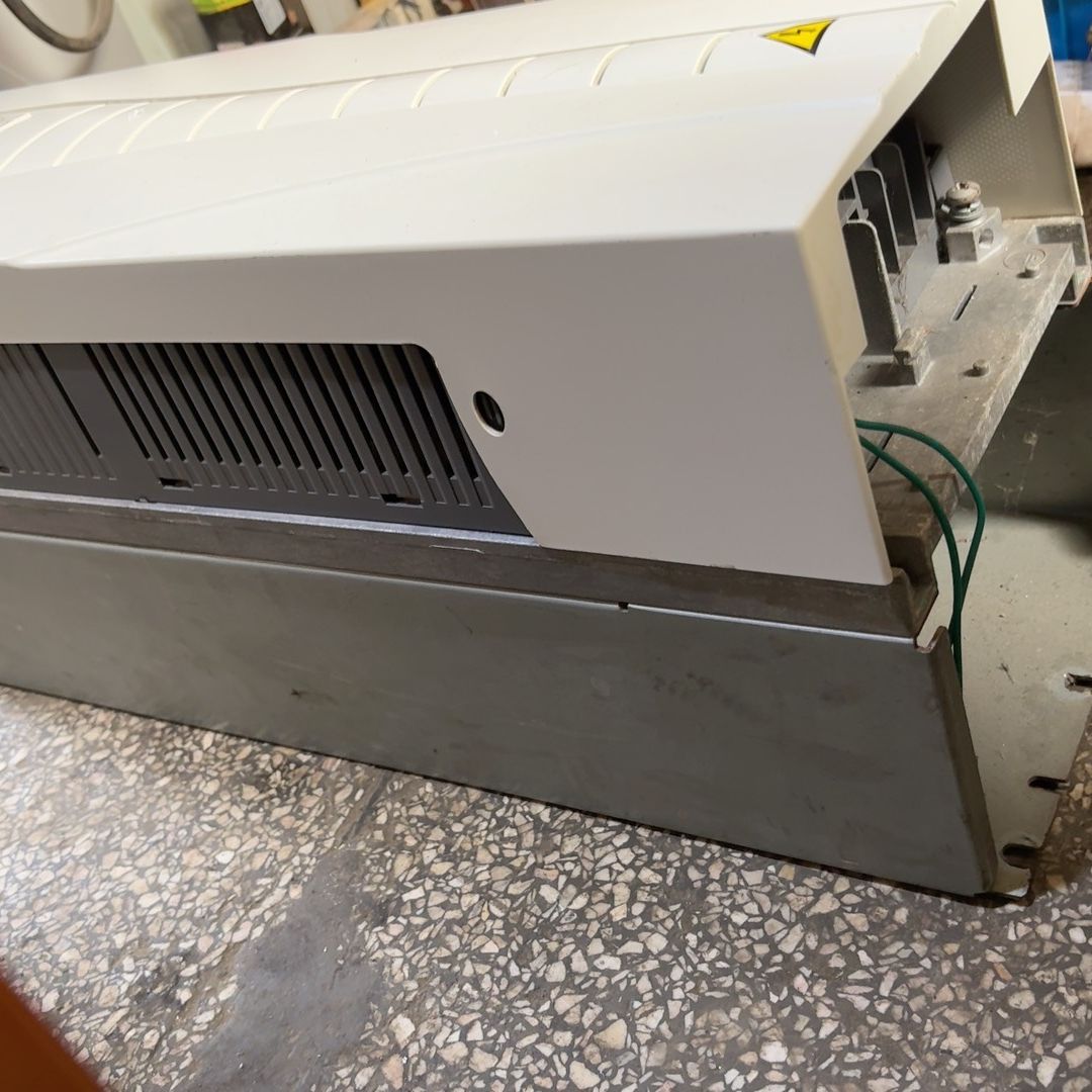 出售变频器ACS510-01-072A-4 37KW