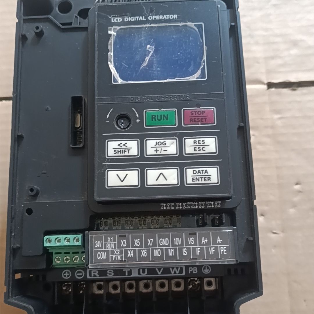 正弦变频器EM303B-4R0-5R5P 5.5KW 380