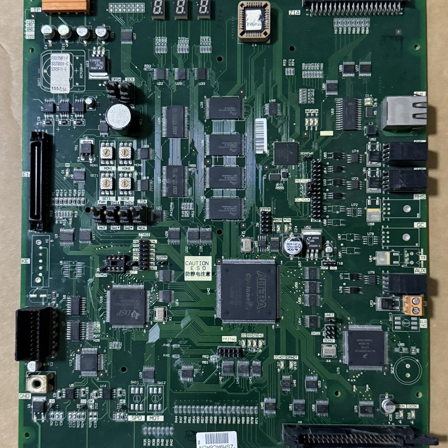 电梯凌云LEHY2主板P203758B000G03L01