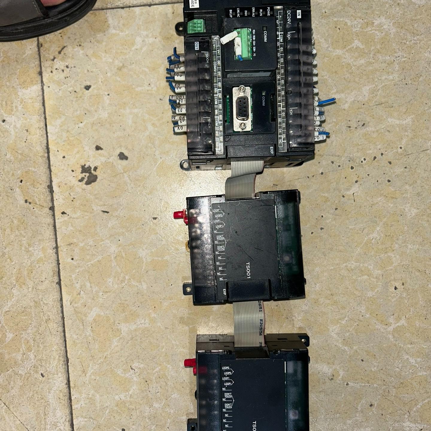 PLC（CP1L-EM30DT-D）拆机 成色如图