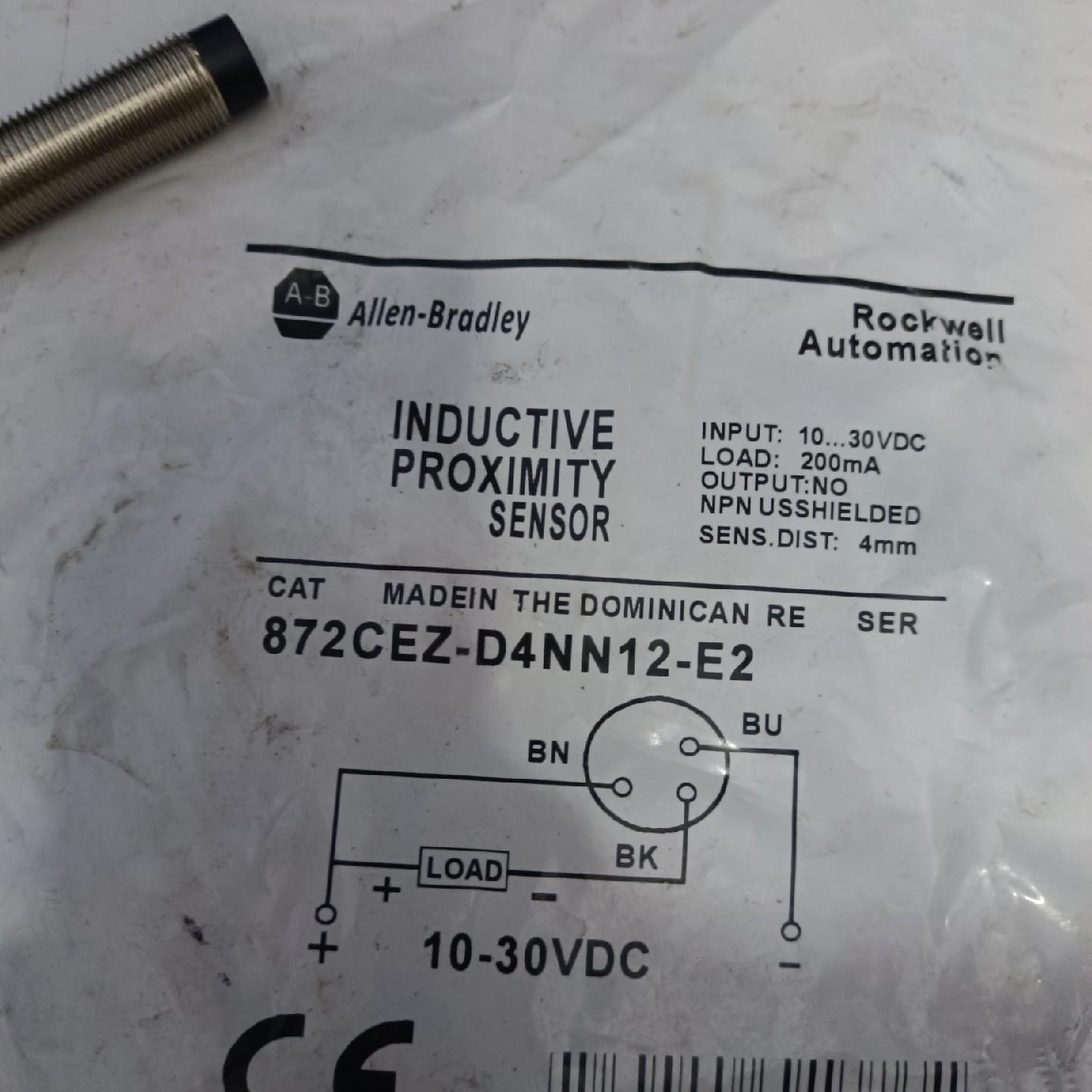 AB 罗克韦尔872CEZ-D4NN12-E2接近开关