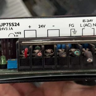 输入8 24V3.1A75W 韩国UNION UP75S24