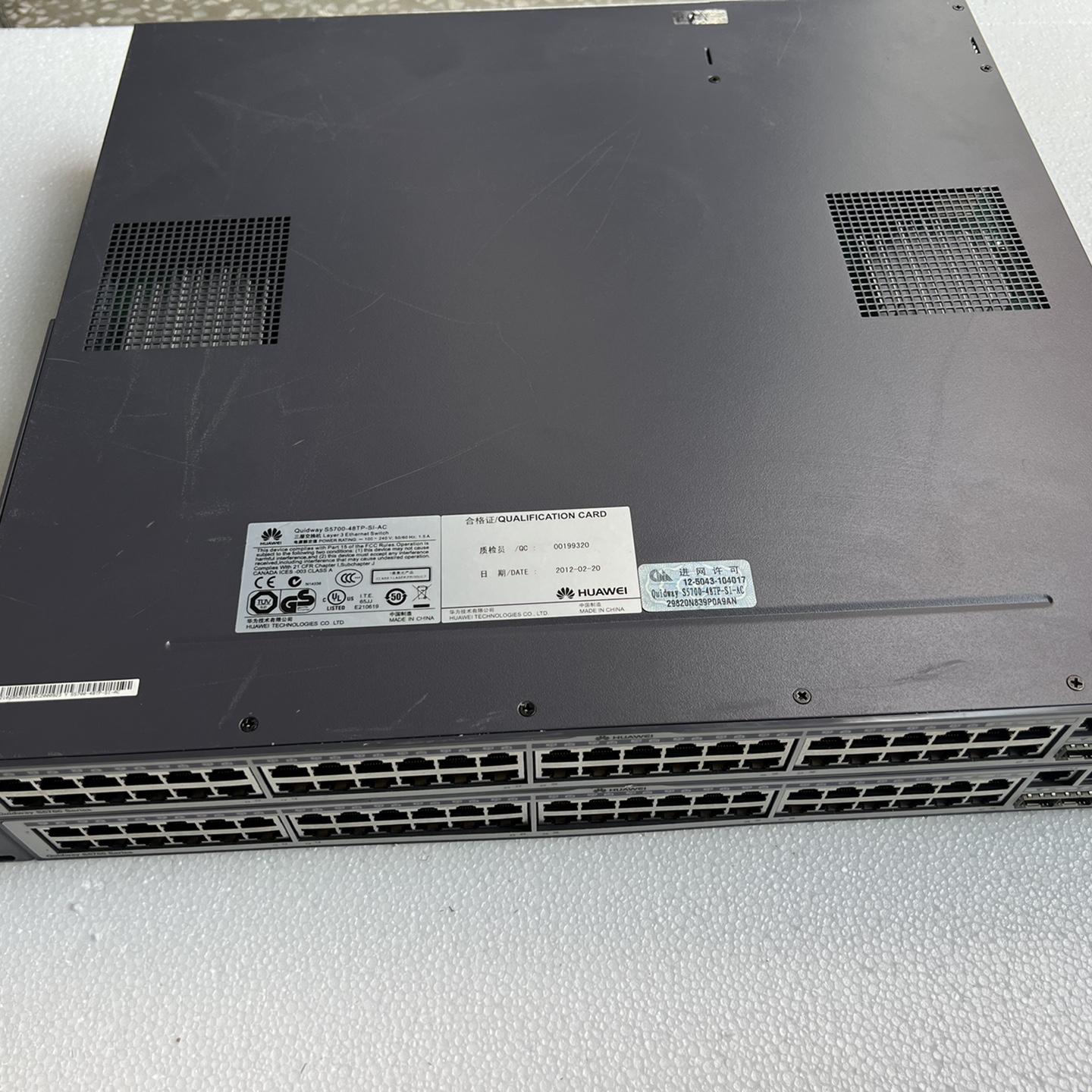 S5700-48TP-SI-AC 48口千兆电口+4光