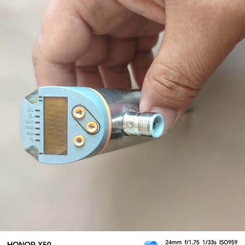 ifm易福门流量传感器 型号SA5000 拆机件 实物拍摄。
