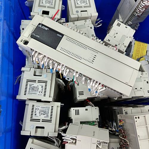 PLC FX3U-80MT/ES-A 实物拍摄 成色