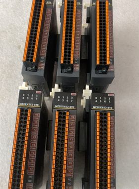 PLC安全输出模块 NZ2EXSS2-8TE 拆机